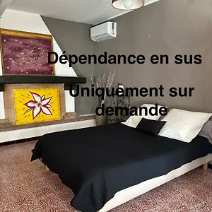 Location 1 Et Dependance En Supplement Infos Importantes Dans Un Mas Provencal Au Coeur Du Luberon Cavaillon